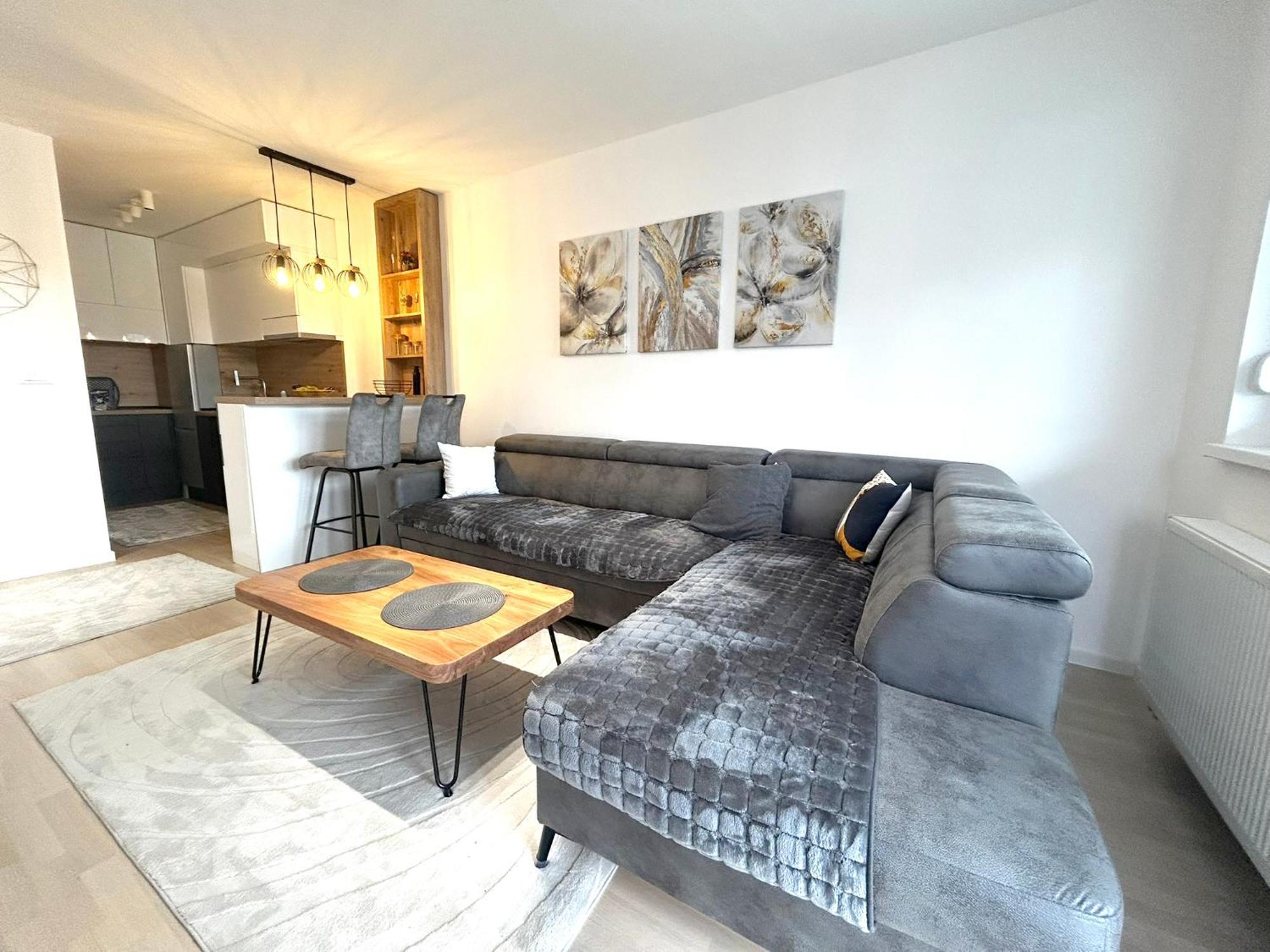 Airport Apartment